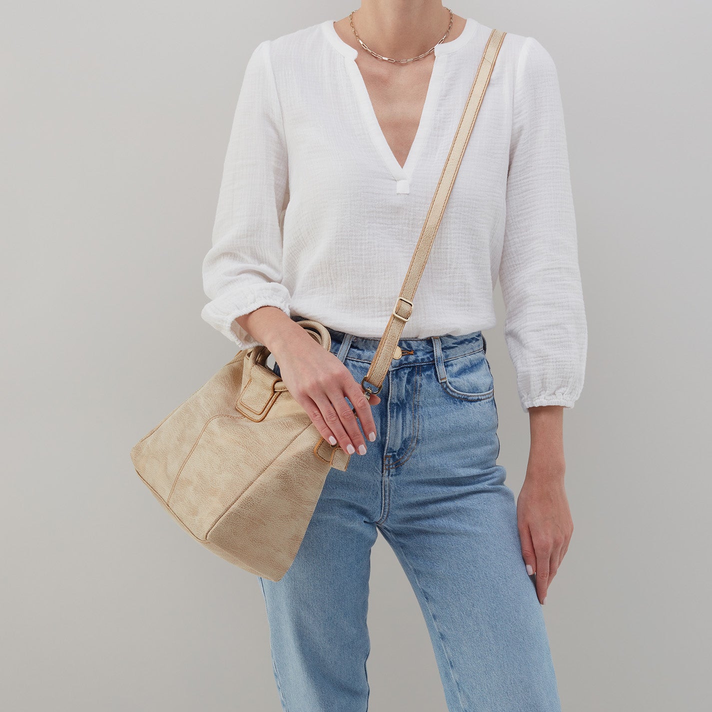 Sheila Medium Satchel in Metallic Leather - Gold Leaf - Image 3