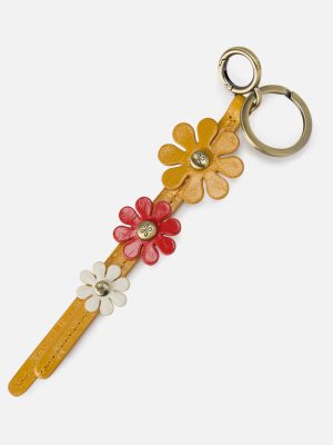 Triflower Keychain In Polished Leather - Sun Glow