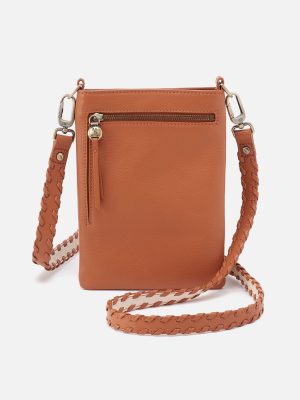 Tyler Phone Crossbody In Pebbled Leather - Butterscotch