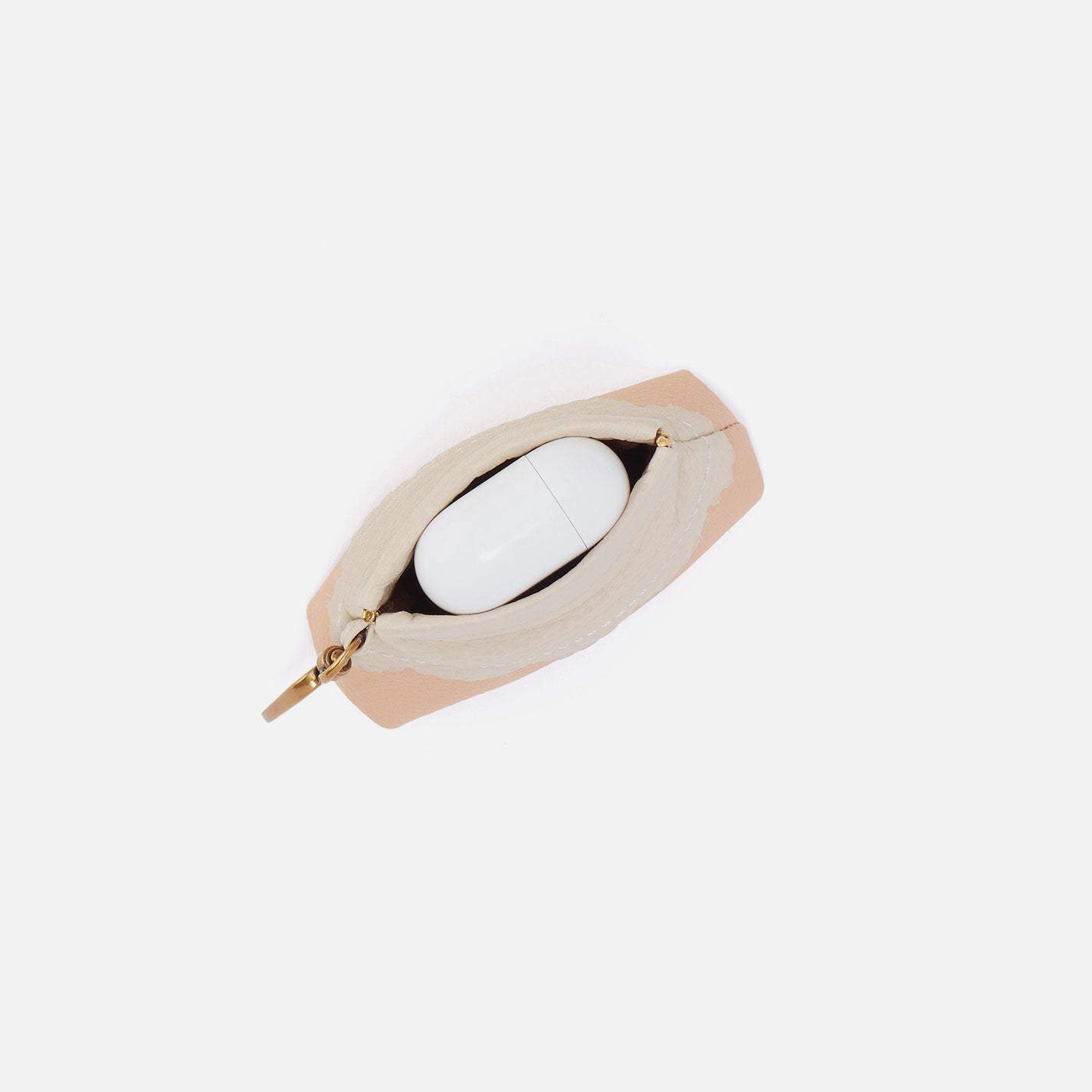 Tabby Earbud Case In Pebbled Leather - Birch - Image 4