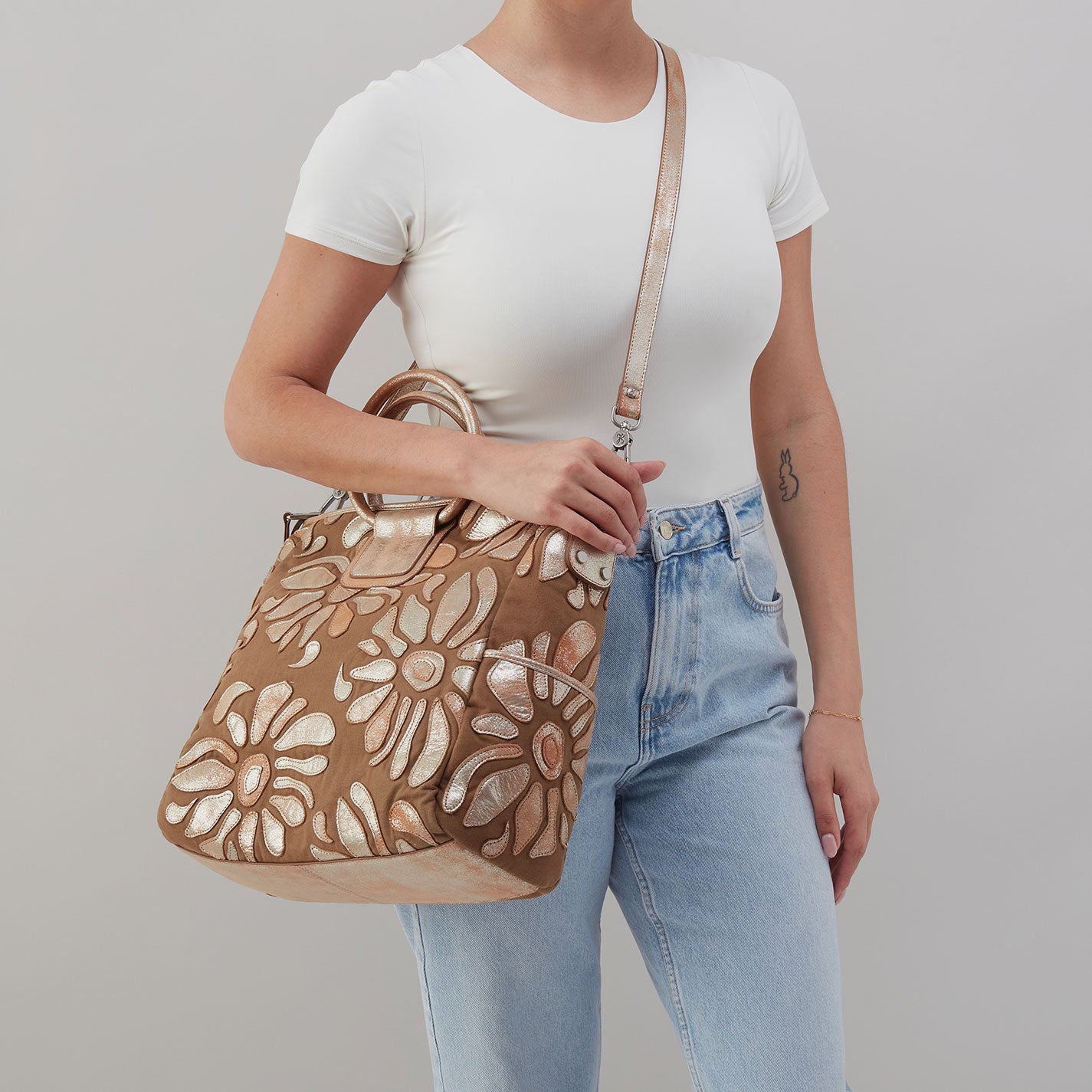 Sheila Large Satchel In Canvas - Saddle Stardust Overlay - Image 3