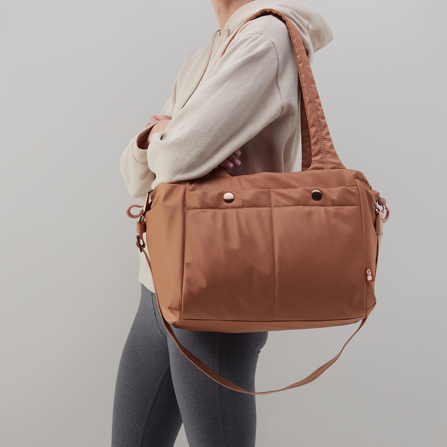 ALL IN ONE Tote in CaRefiber recycled nylon - Stone - Image 8