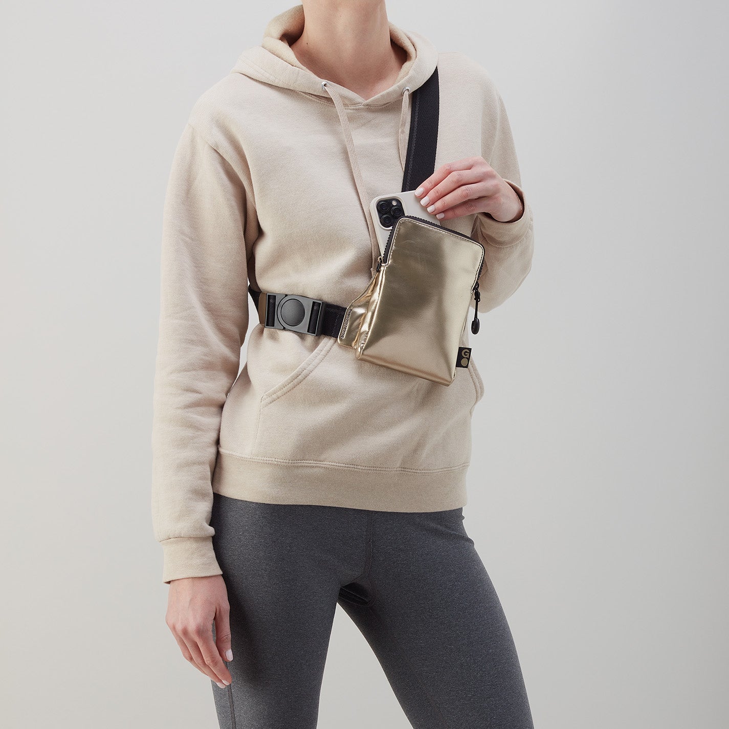 DIALED IN Phone Bag in EverShine nylon - Coffee Gold Metallic - Image 8