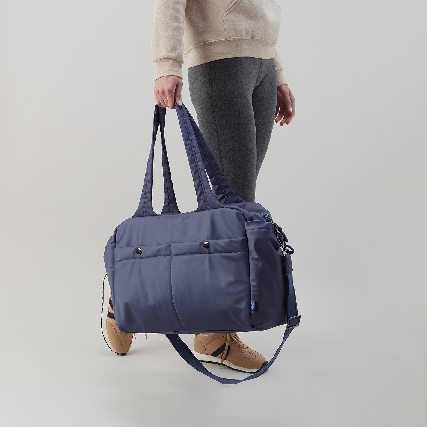 GET AWAY Duffle in CaRefiber recycled nylon - Ocean - Image 9