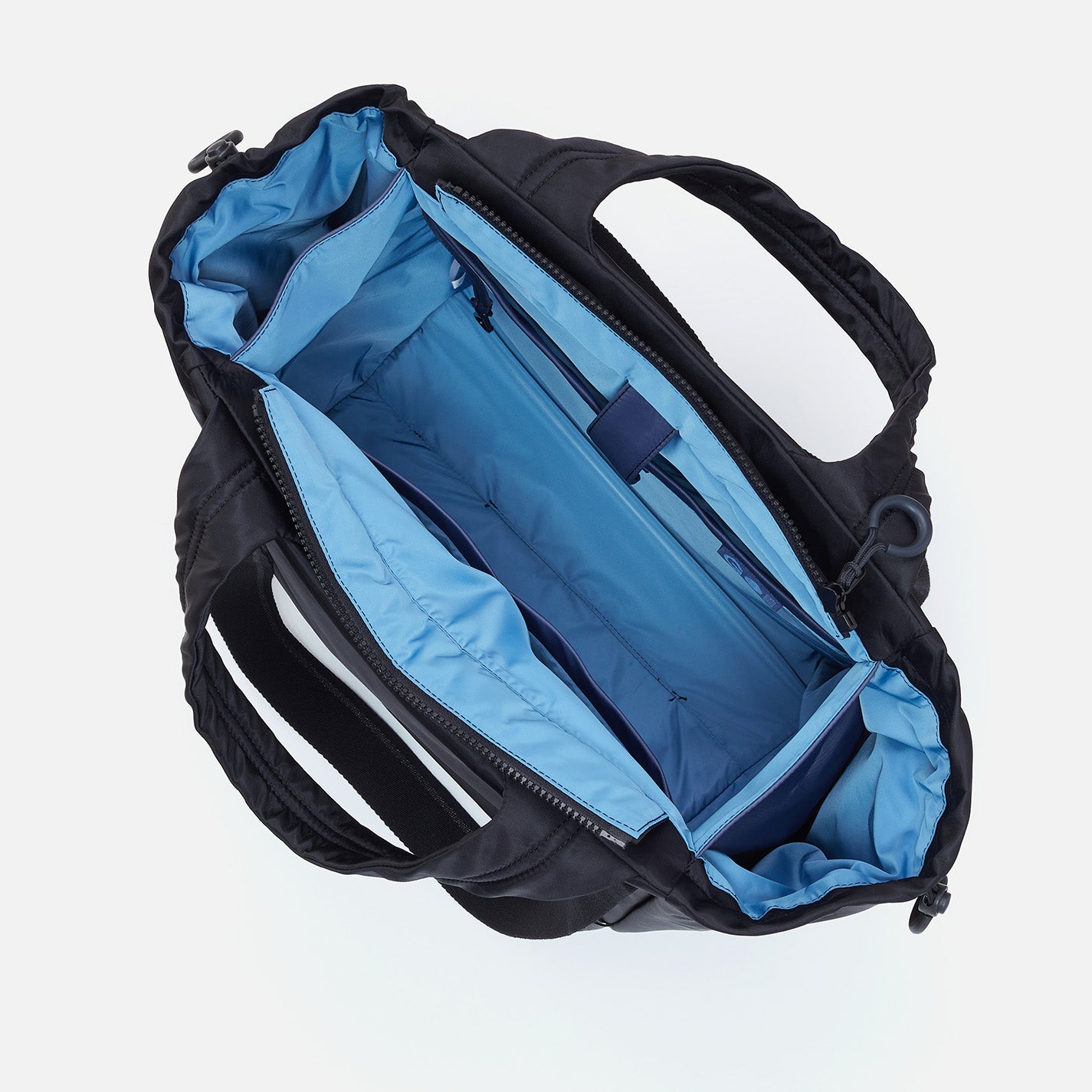 PLACES TO GO Tote in CaRefiber recycled nylon - Dune - Image 7