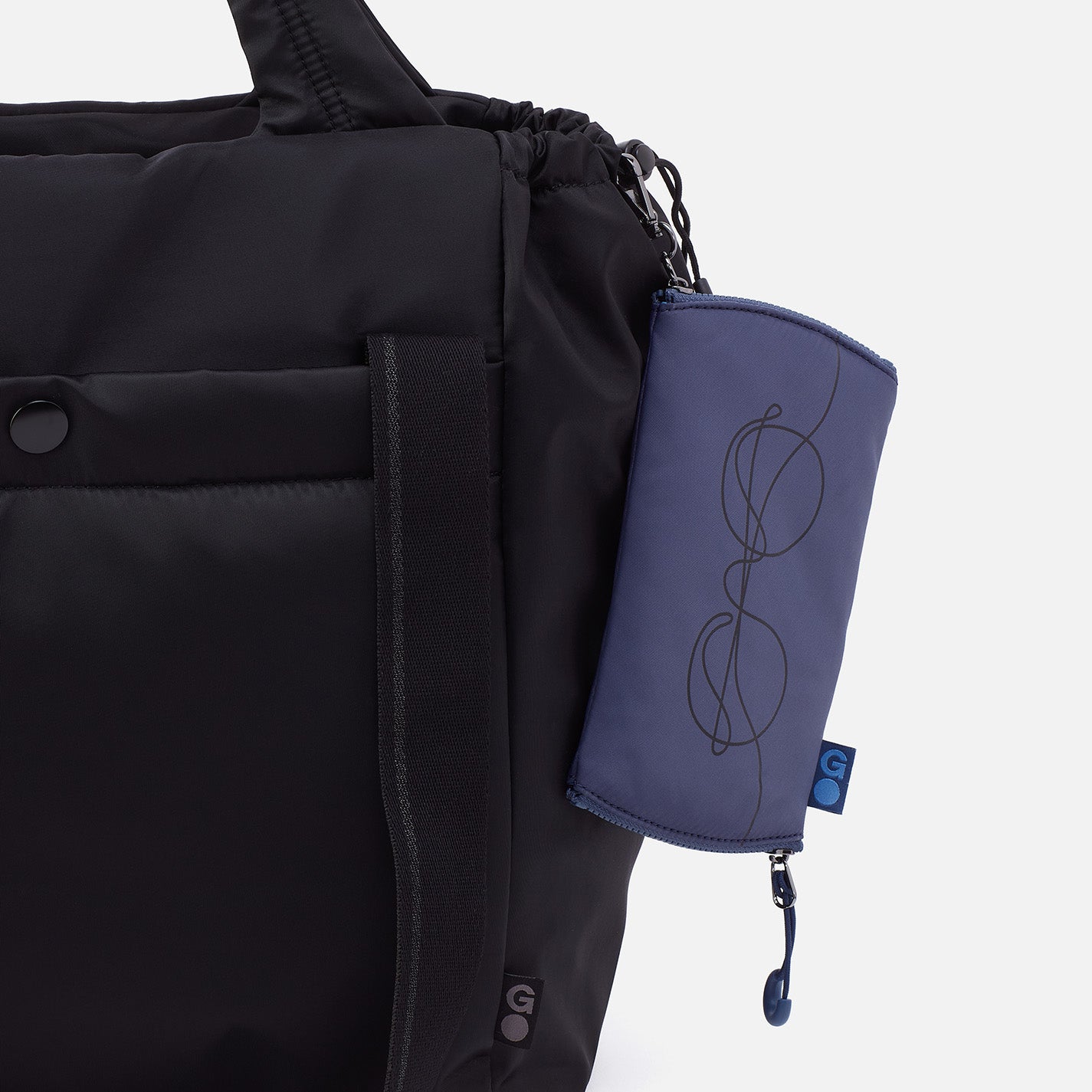 DOUBLE VISION Clip Eyewear Organizer in CaRefiber recycled nylon - Lotus - Image 4