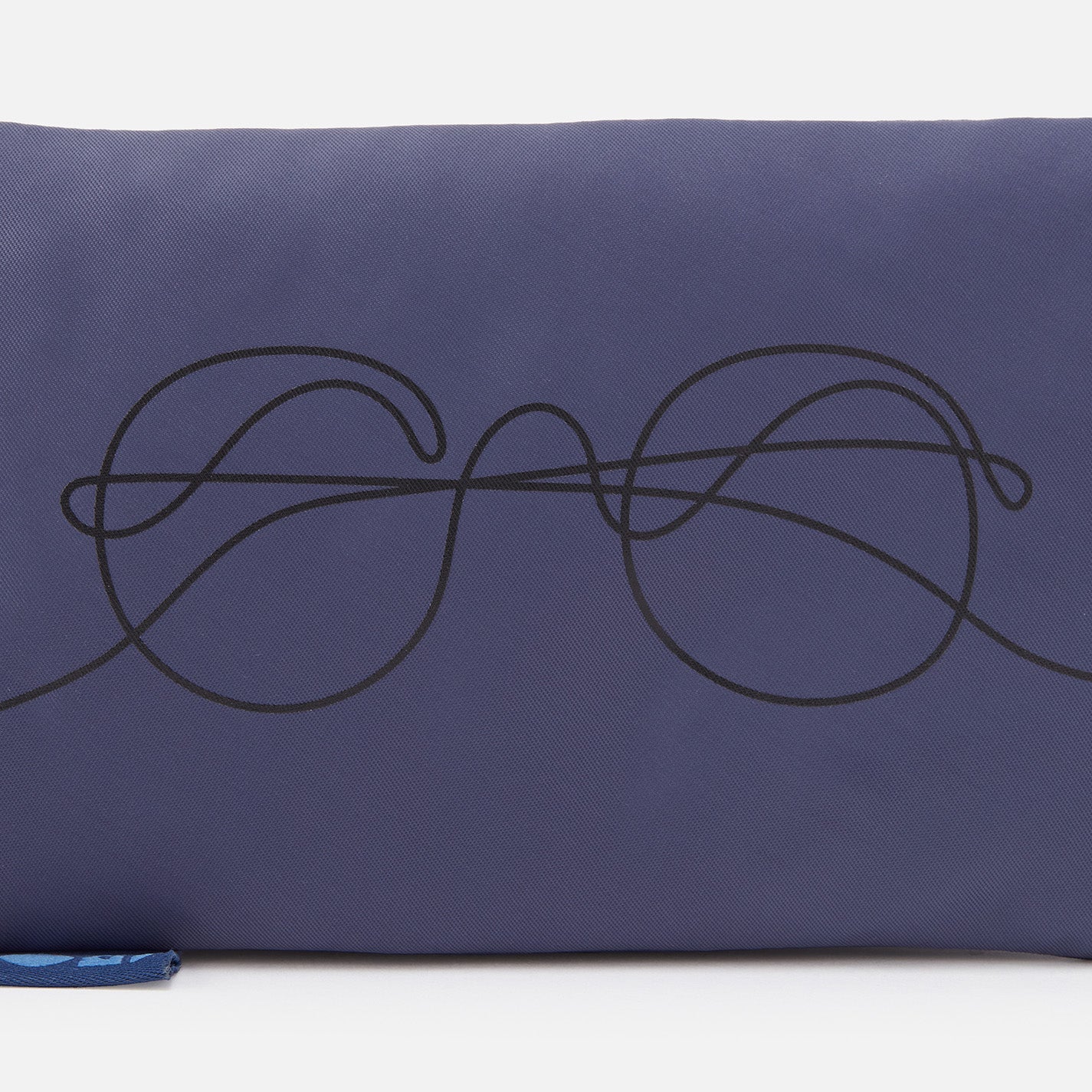 DOUBLE VISION Clip Eyewear Organizer in CaRefiber recycled nylon - Lotus - Image 5