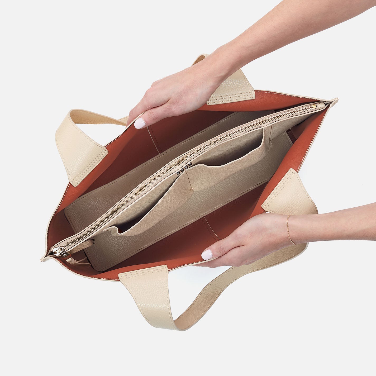 Vida Large Tote in Micro Pebbled Leather - Almond - Image 4