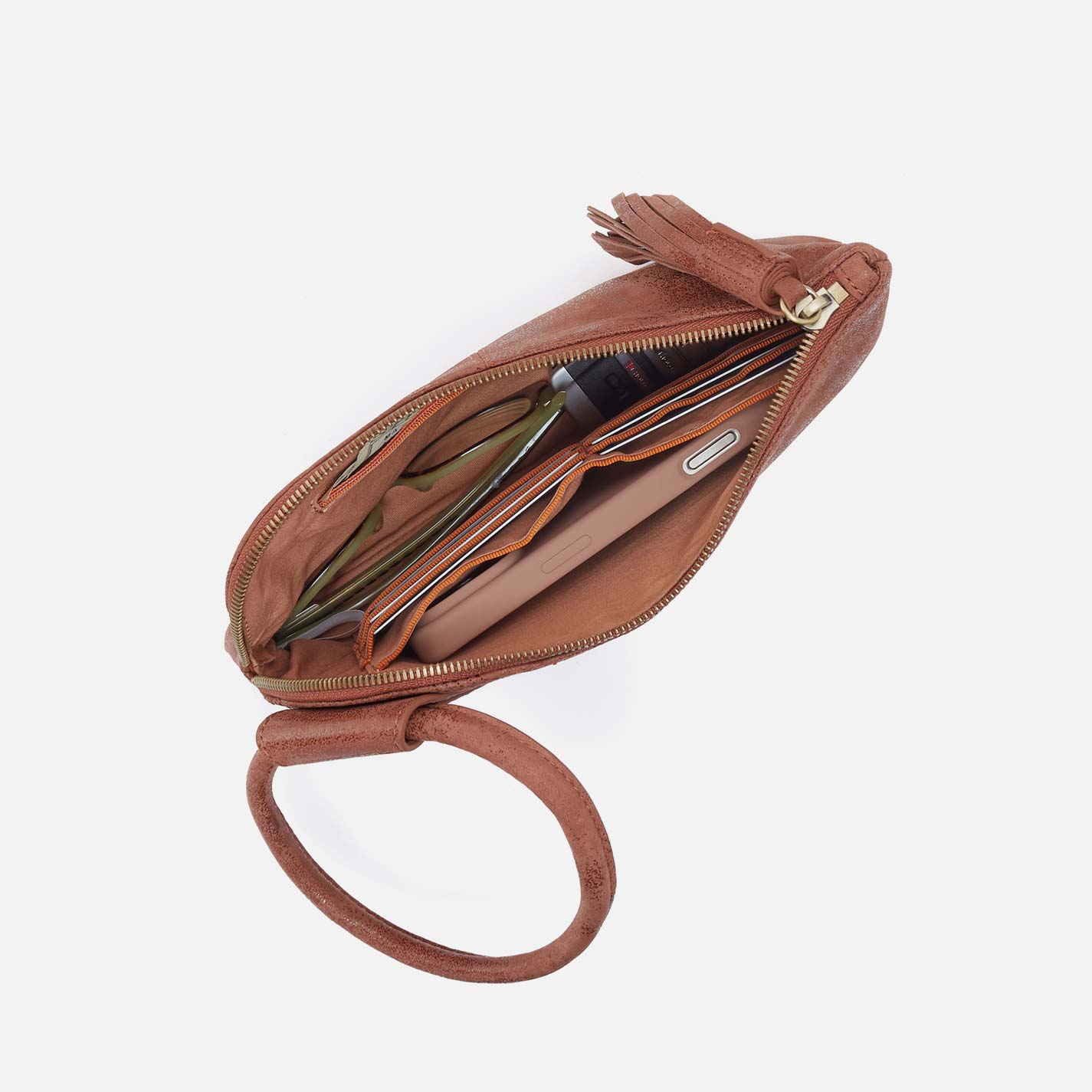 Sable Wristlet in Buffed Leather - Burnished Saddle - Image 4