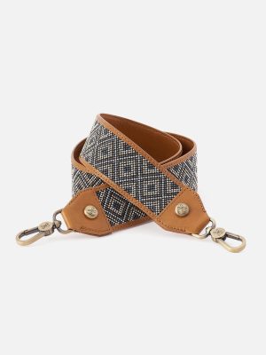 Beaded Guitar Strap in Polished Leather - Natural