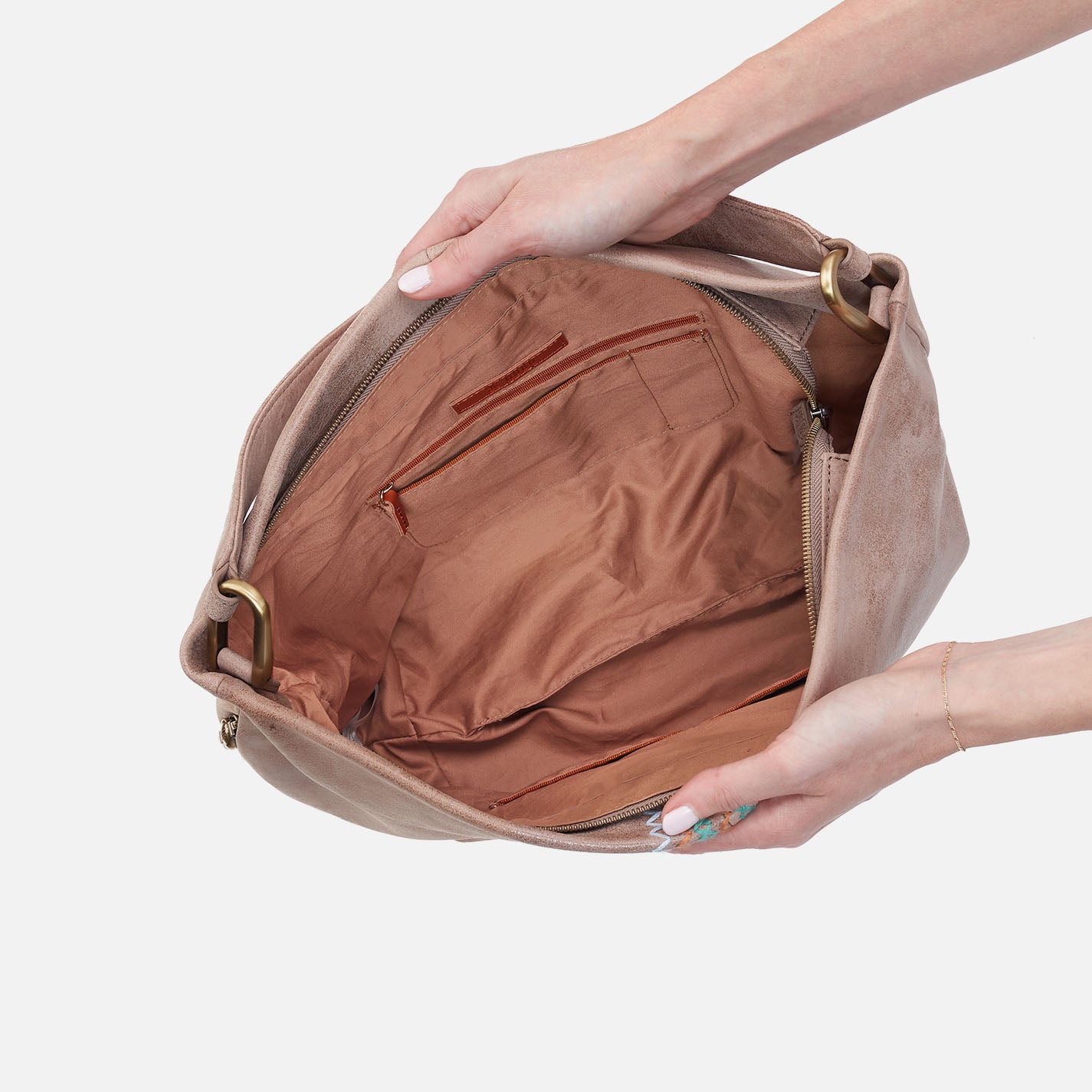 Harley Hobo In Buffed Leather - Hazel - Image 3