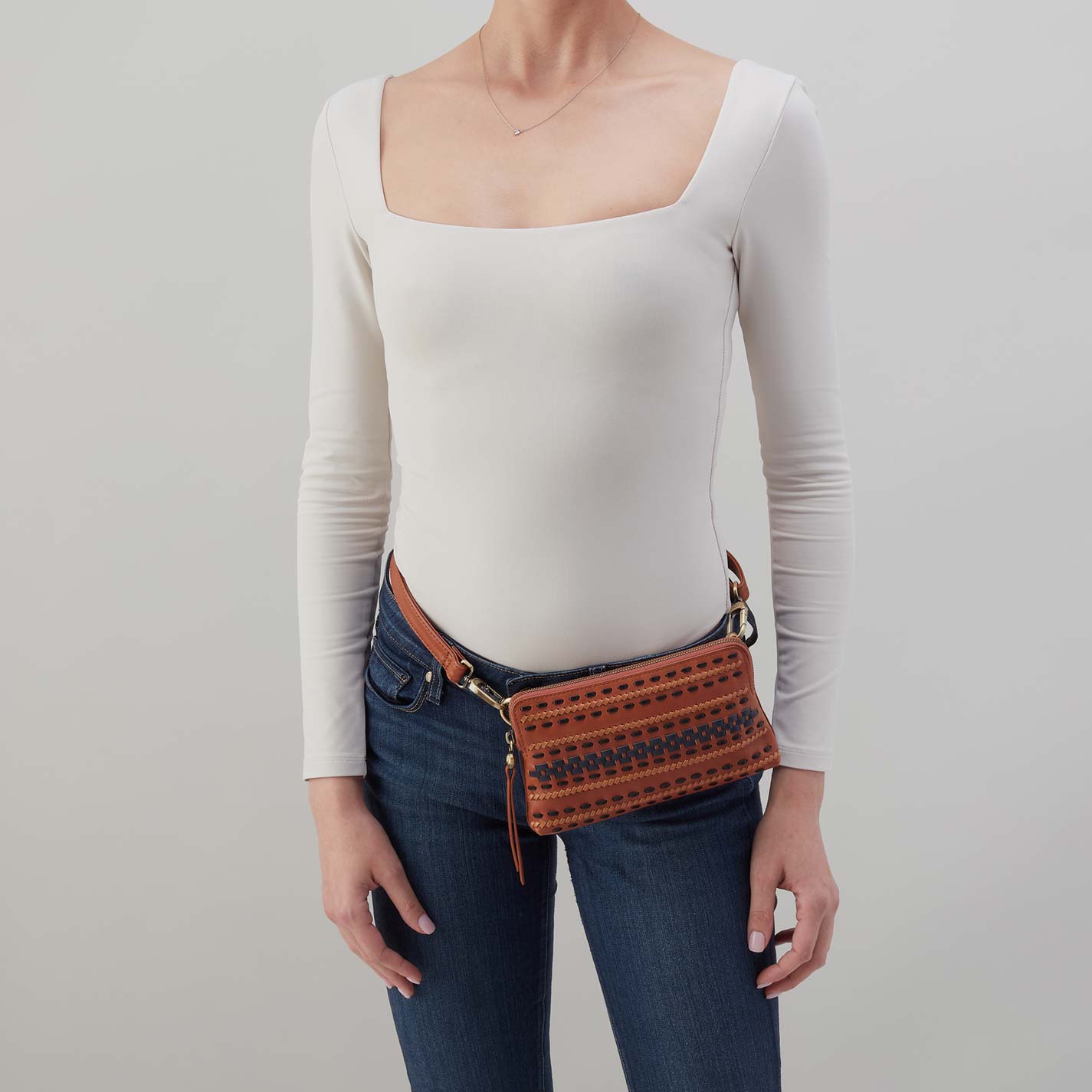 Fern Slim Belt Bag in Smooth Leather with Multi Stitch - Timberline - Image 4