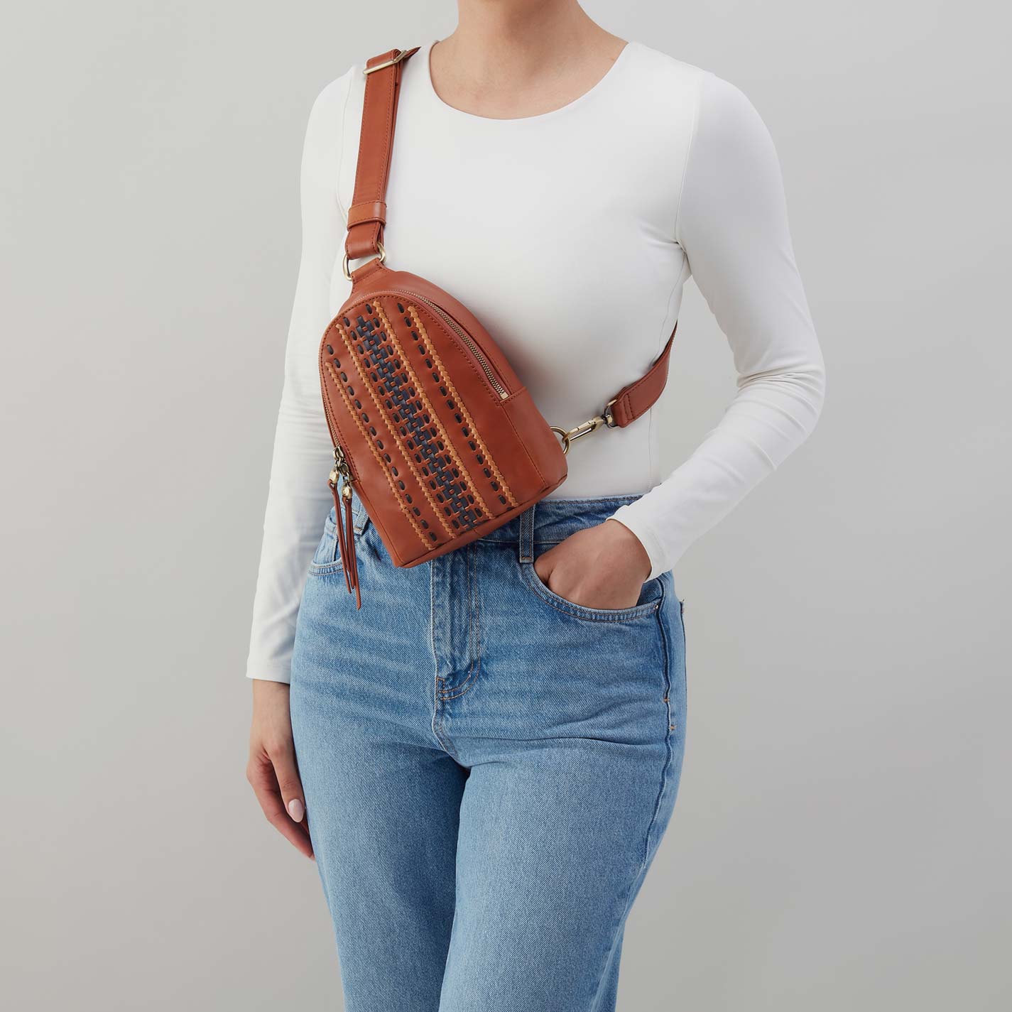 Fern Sling in Smooth Leather with Multi Stitch - Timberline - Image 3