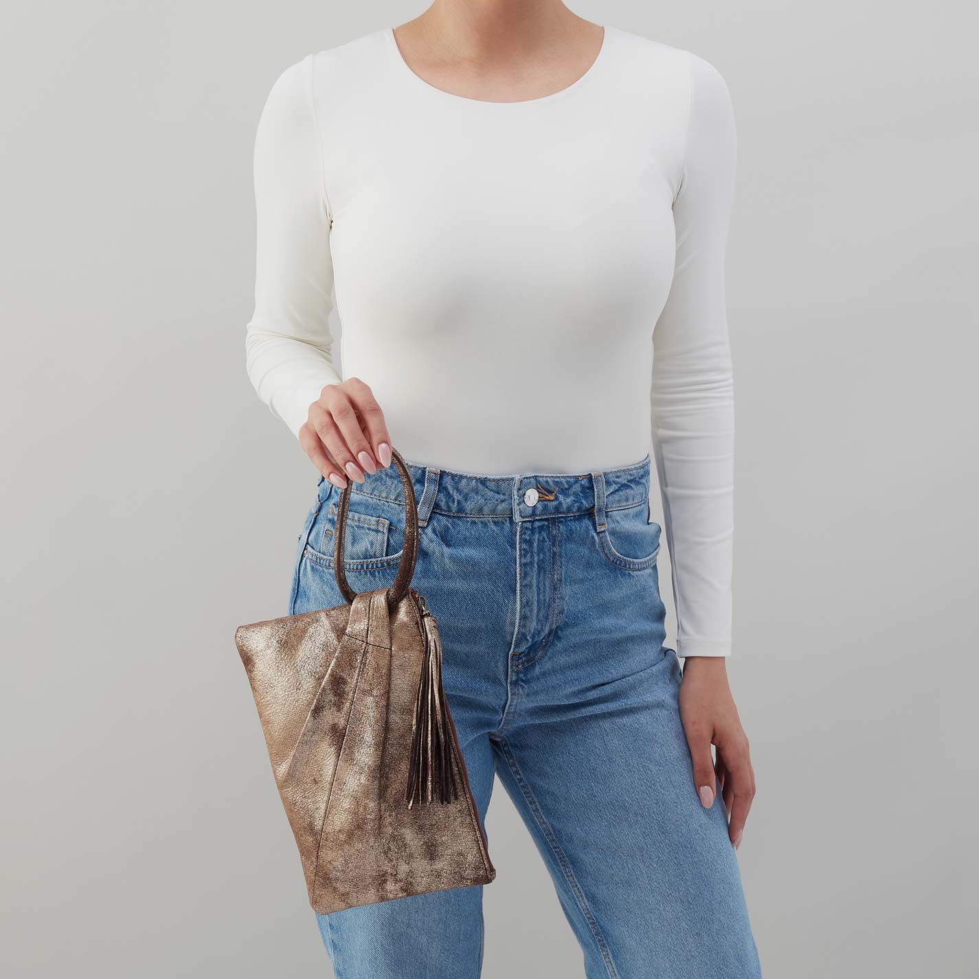 Sheila Soft Ring Clutch in Metallic Leather - Cocoa Platinum - Image 2