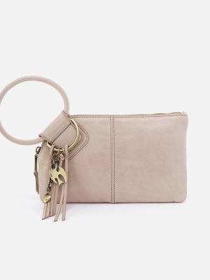 Sable Wristlet in Aniline Gloss Leather - Stone Gloss