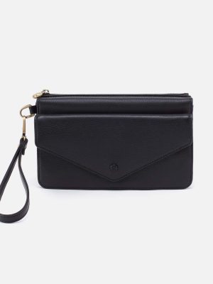 Goldie Wristlet in Pebbled Leather - Black