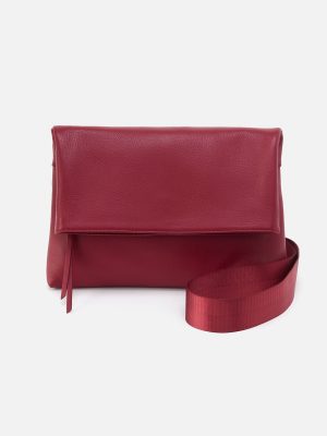 Grant Crossbody In Pebbled Leather - Wine