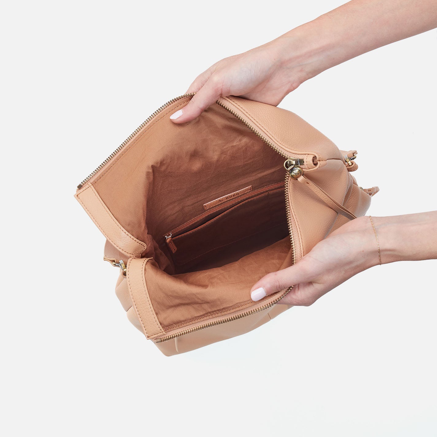 Grant Backpack In Pebbled Leather - Porcini - Image 3