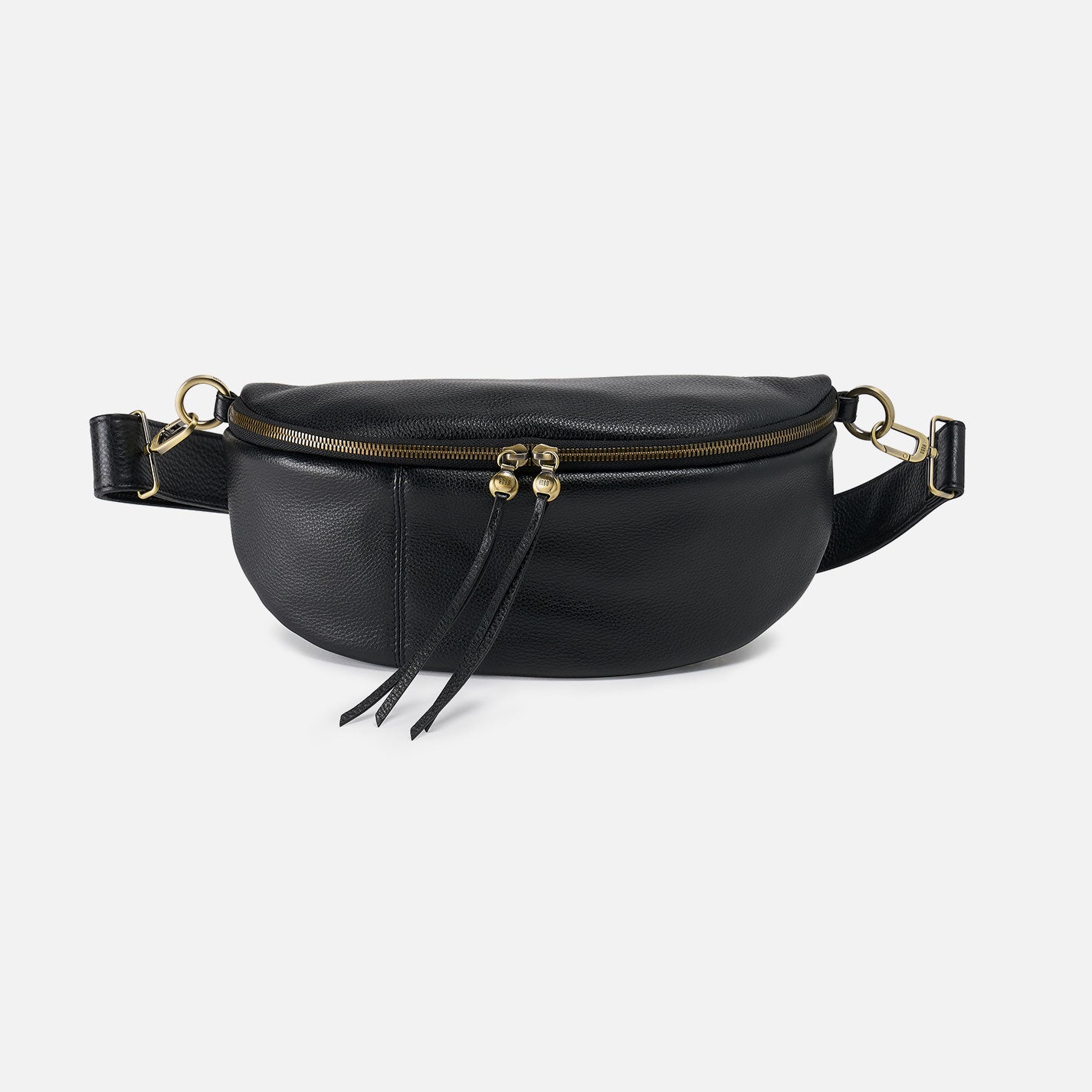 Hunter Medium Belt Bag In Pebbled Leather - Black