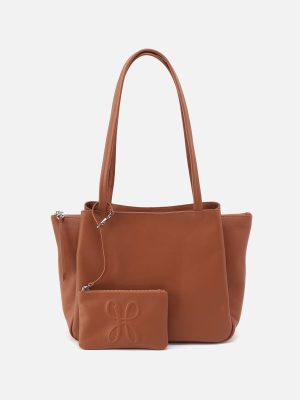 Essential Medium Tote In Soft Saffiano Leather - Lion