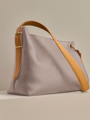 Rayna Shoulder Bag in Double-Faced Leather - Warm Adobe