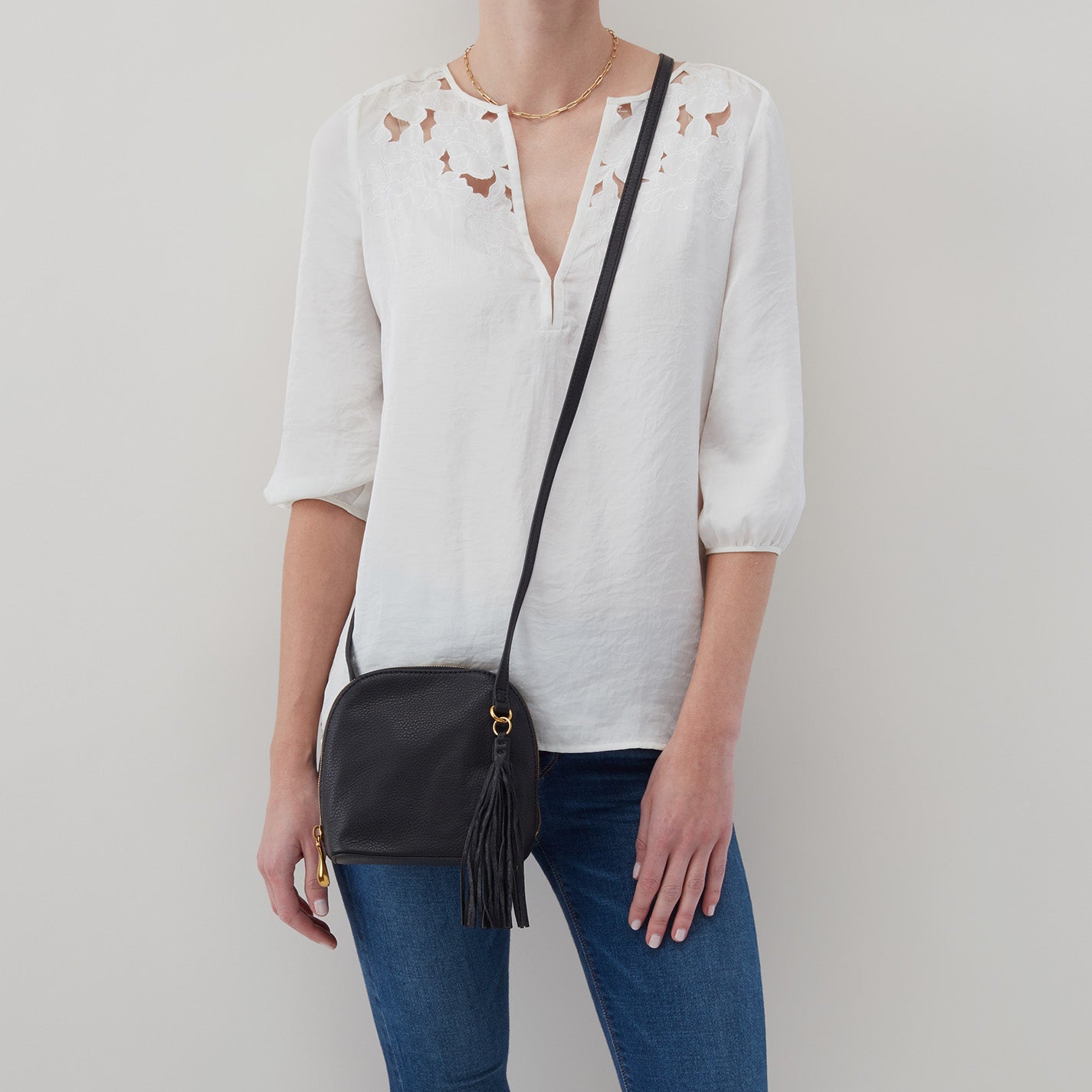 Nash Crossbody In Pebbled Leather - Taupe - Image 3