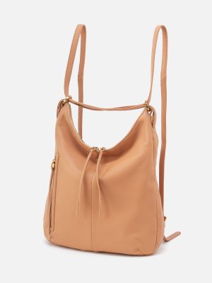 Merrin Convertible Backpack in Pebbled Leather - Sandstorm