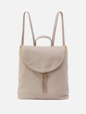 Fern Backpack in Pebbled Leather - Taupe