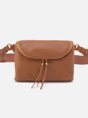 Fern Large Belt Bag in Pebbled Leather - Warm Honey