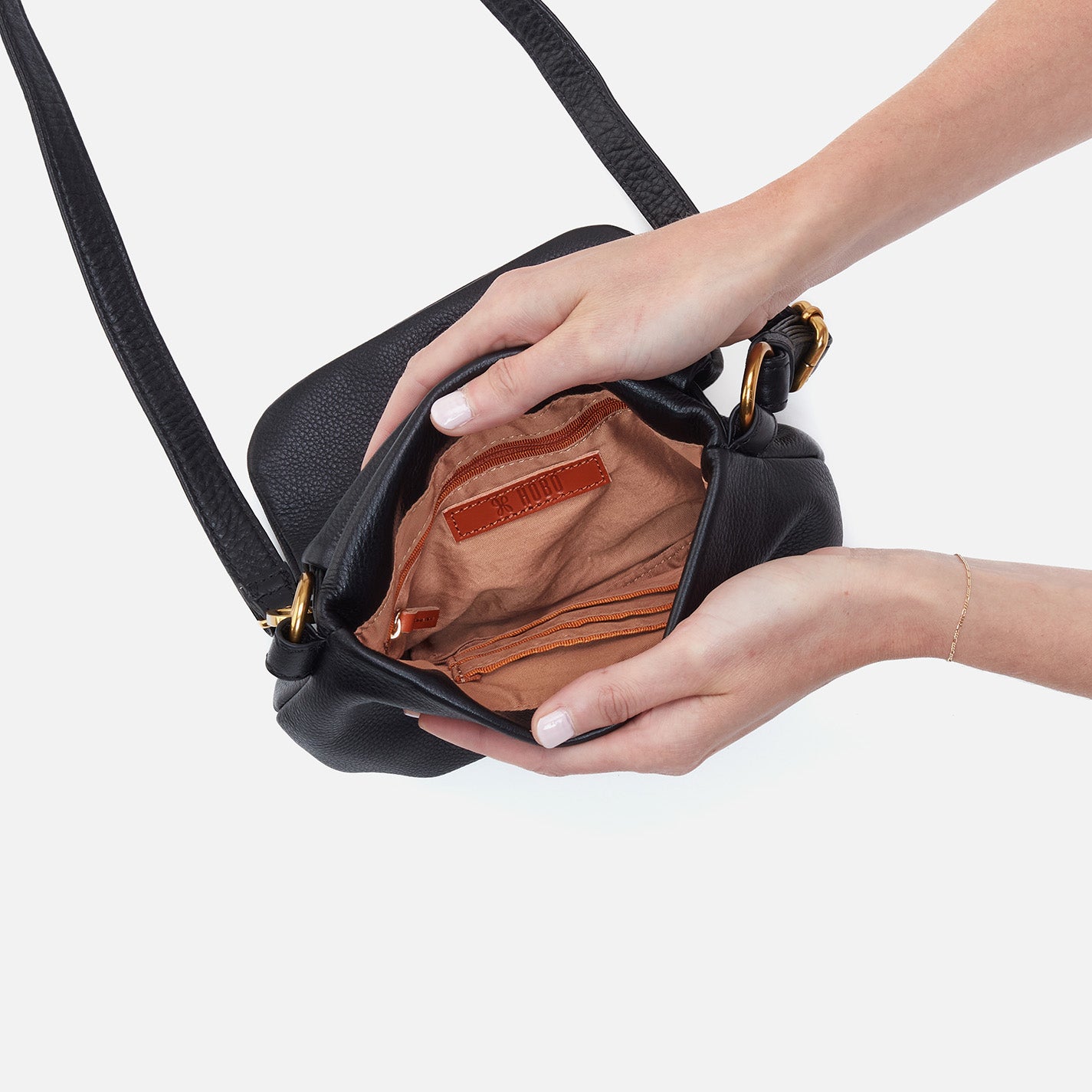 Harley Crossbody Sling In Pebbled Leather - Black - Image 3