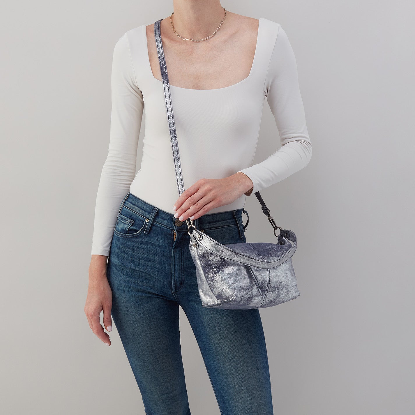 Laguna Crossbody In Metallic Leather - Blue Pewter - Image 3