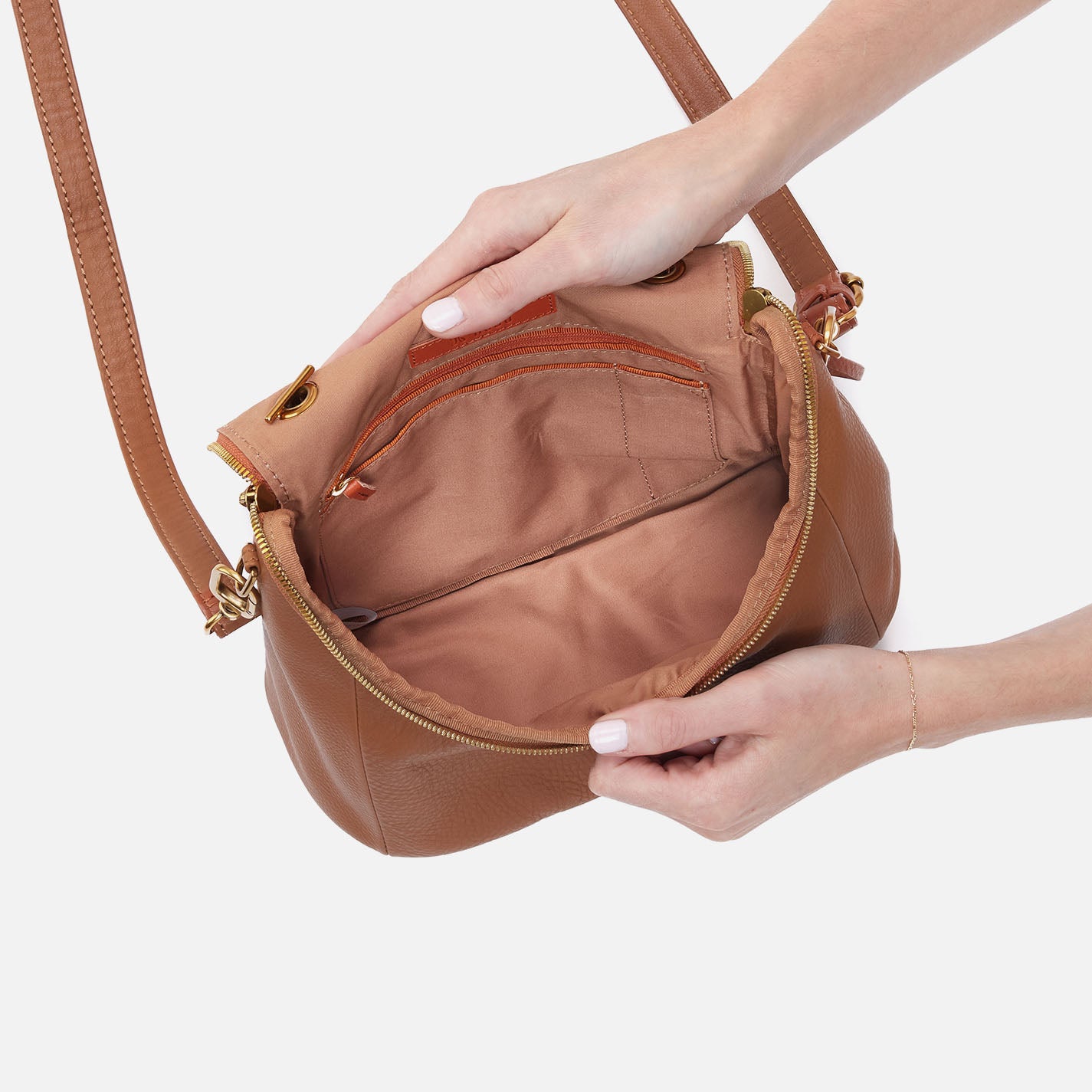 Fern Top Handle Satchel In Pebbled Leather - Warm Honey - Image 3