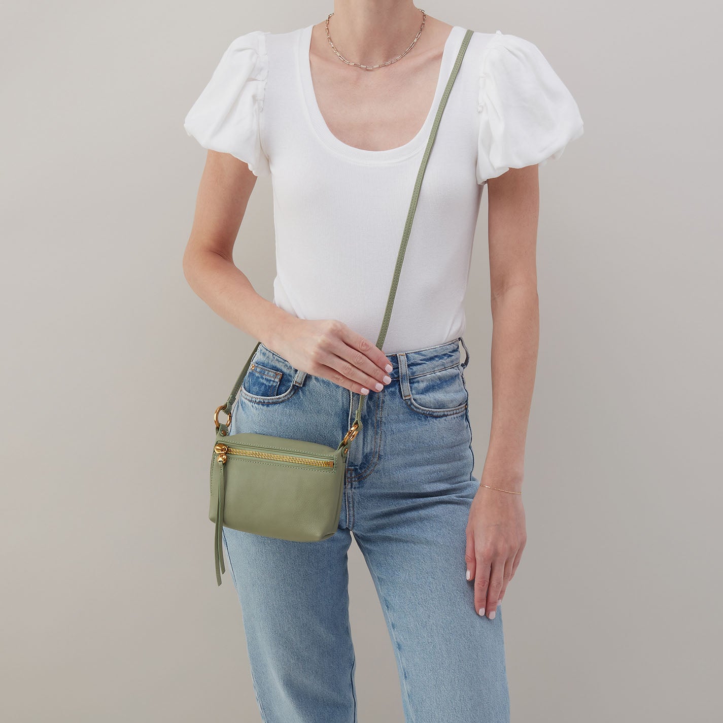Run About Crossbody In Pebbled Leather - Watercress - Image 2