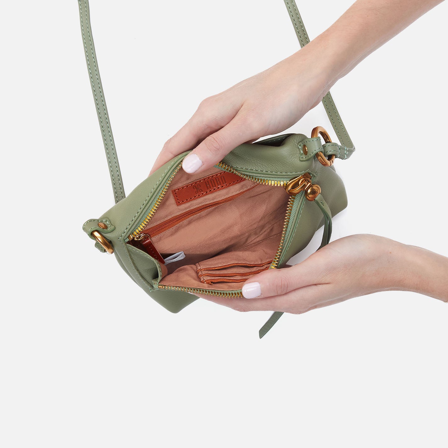 Run About Crossbody In Pebbled Leather - Watercress - Image 3