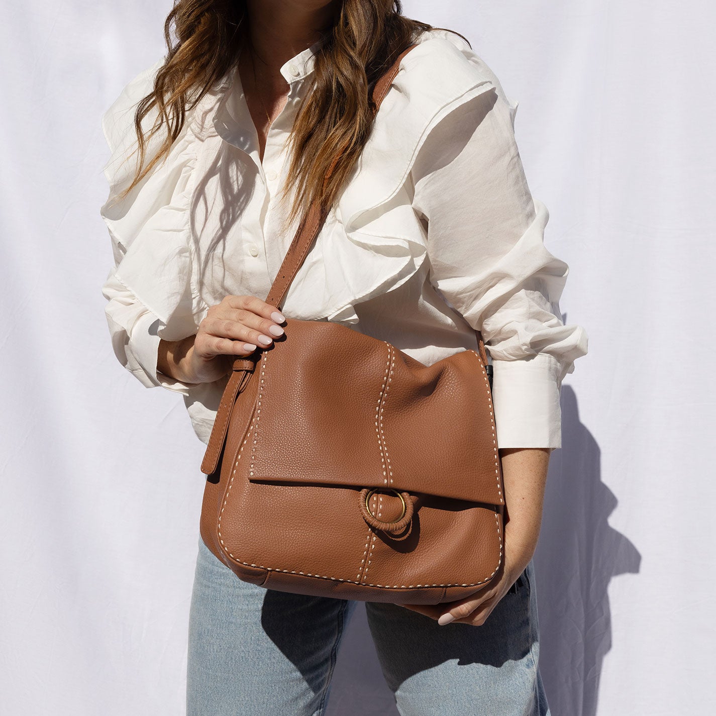 Austin Shoulder Bag In Pebbled Leather - Warm Honey - Image 2
