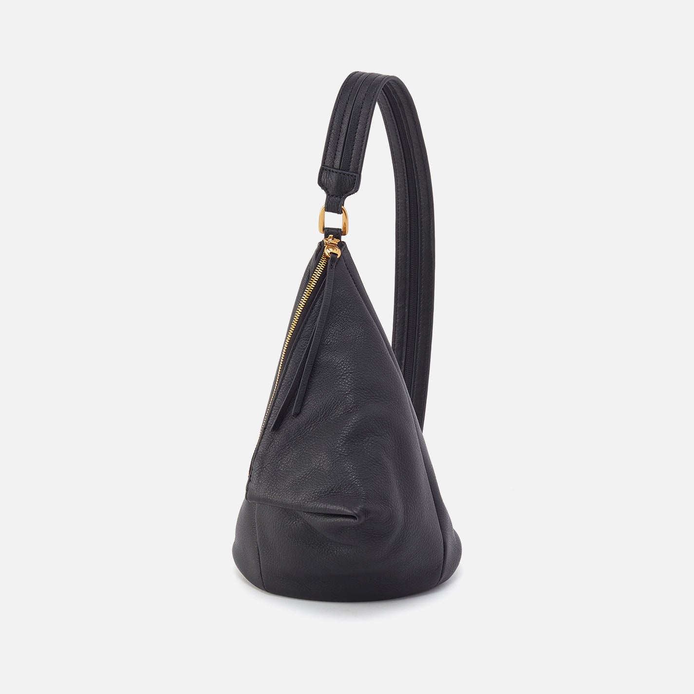 Sway Small Sling In Pebbled Leather - Black