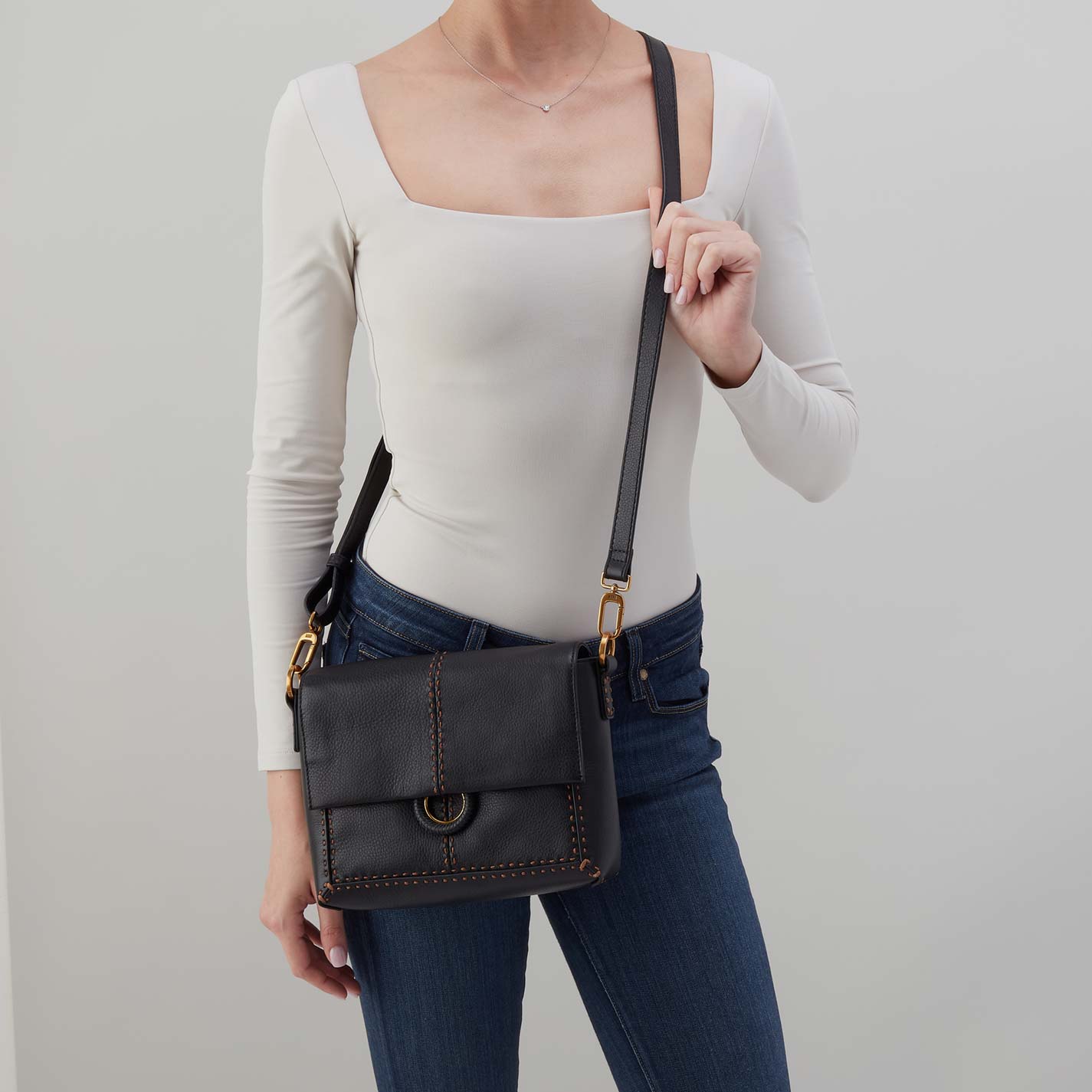 Austin Flap Crossbody in Pebbled Leather - Black - Image 2