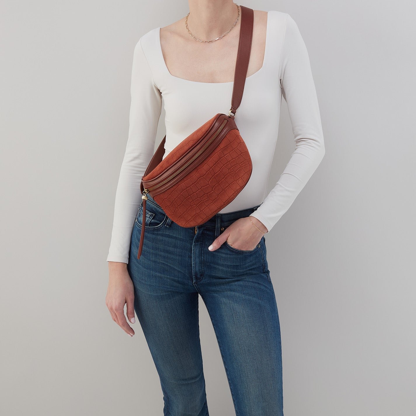 Juno Belt Bag In Suede - Sequoia Croc Emboss - Image 2