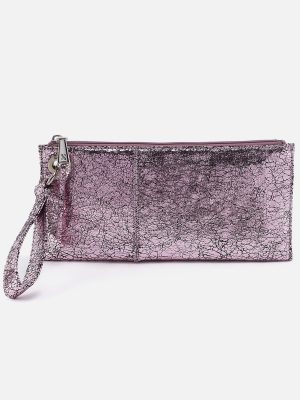Vida Wristlet In Metallic Leather - Blush Crackle