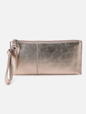Vida Wristlet In Metallic Leather - Cameo Quartz