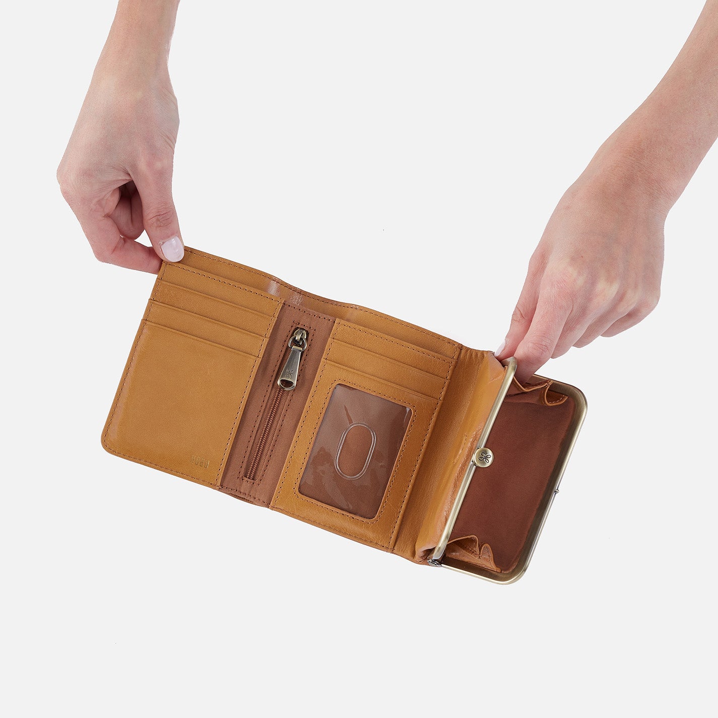 Robin Compact Wallet In Polished Leather - Natural - Image 3