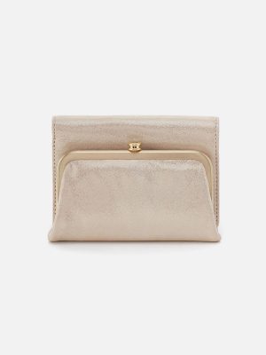 Robin Compact Wallet In Metallic Leather - Sand Shimmer