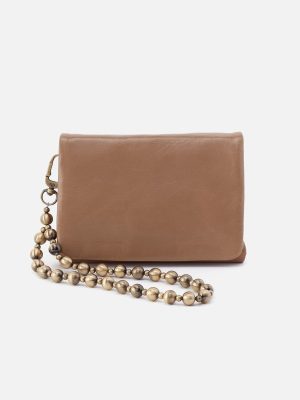 Ross Bead Wristlet In Polished Leather - Cashmere
