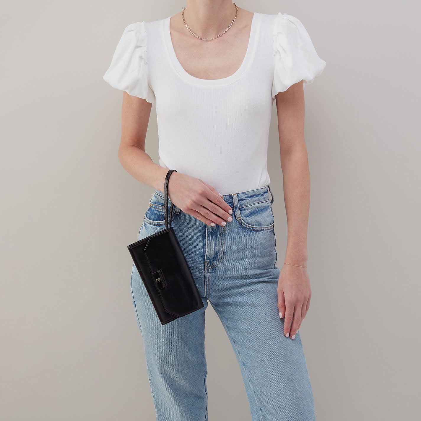 Romy Wallet Crossbody in Polished Leather - Black - Image 5