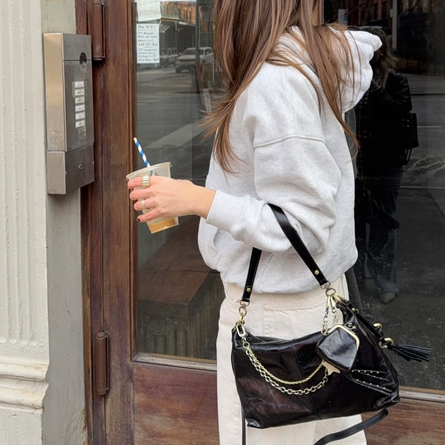 Run Frame Pouch in Polished Leather - Black - Image 2