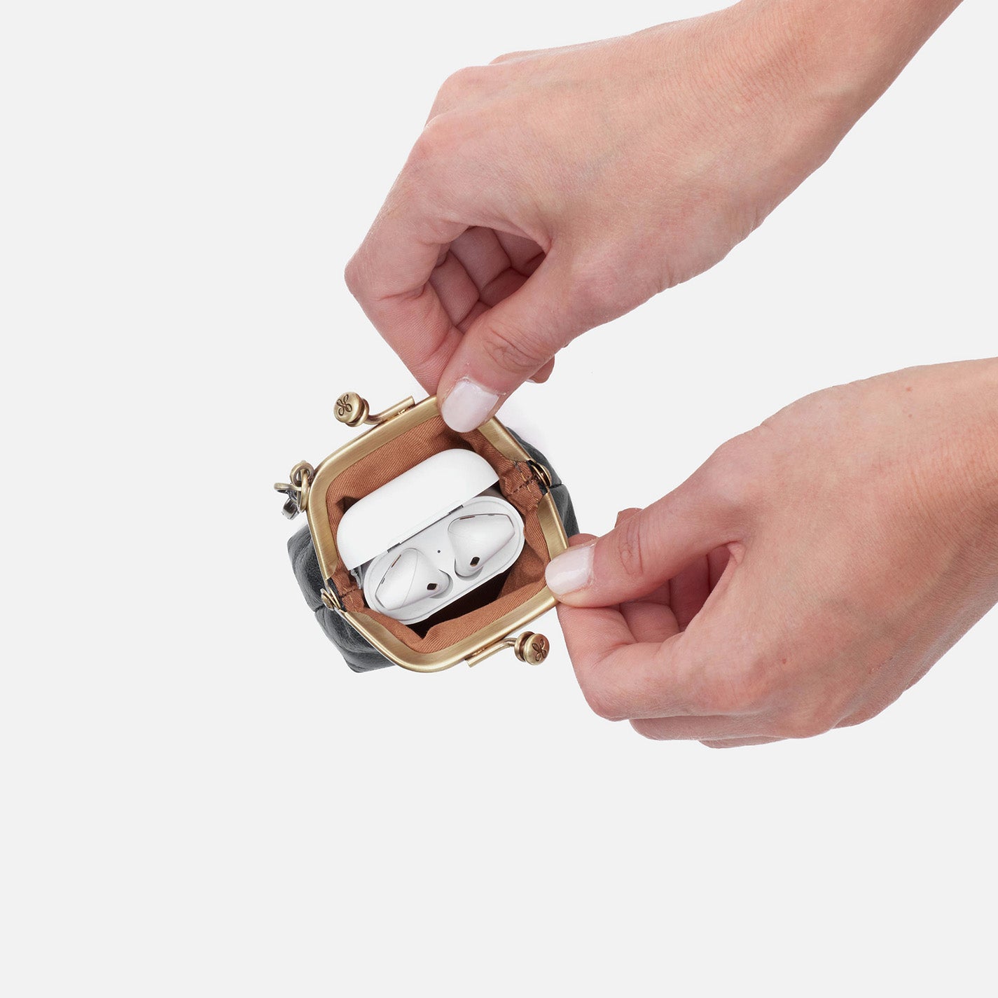 Run Frame Pouch in Polished Leather - Black - Image 3