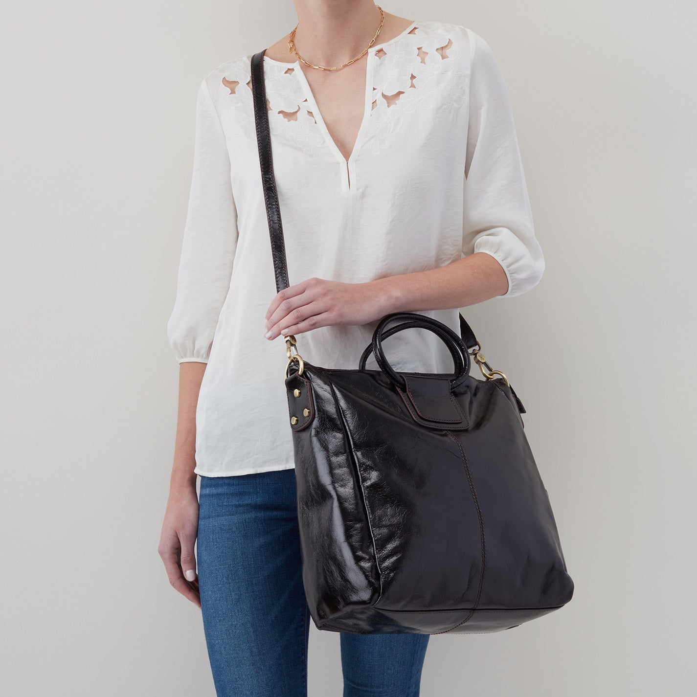 Sheila Large Satchel in Polished Leather - Natural - Image 3