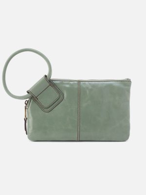 Sable Wristlet In Polished Leather - Jade