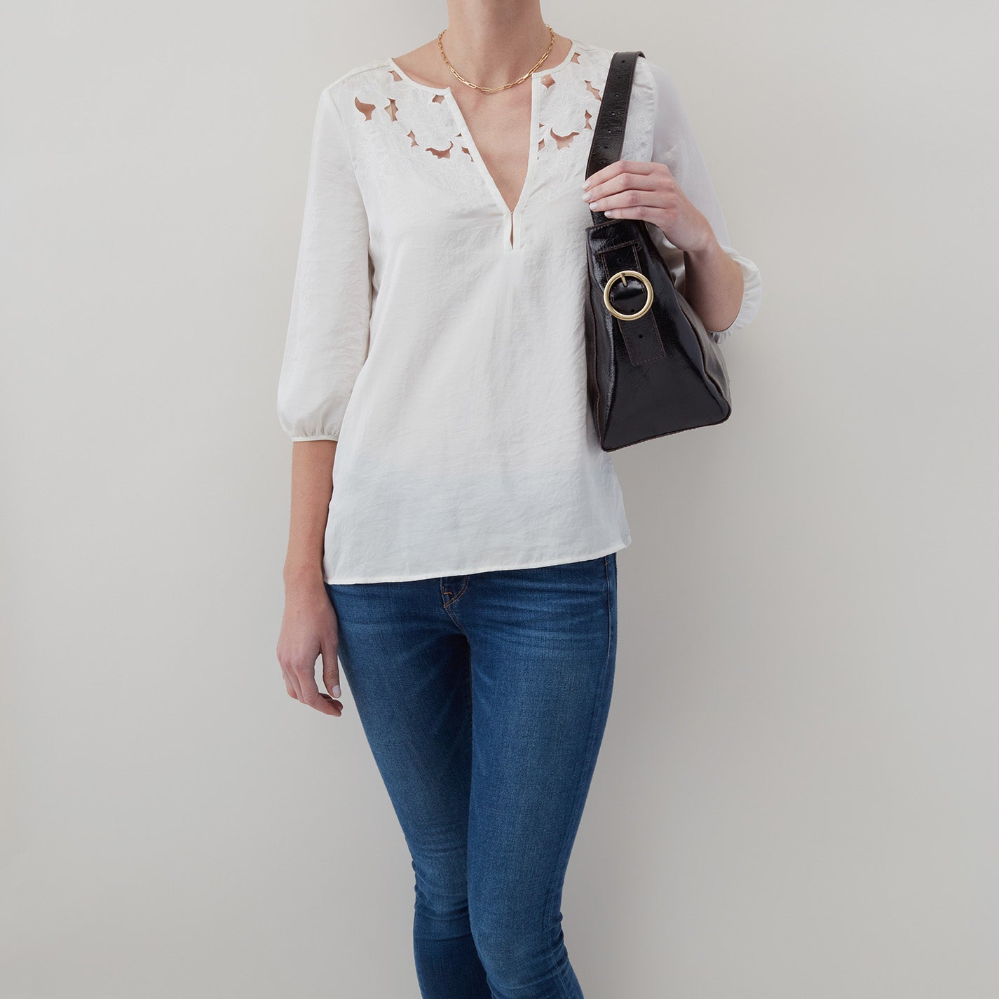 Render Shoulder Bag In Polished Leather - Natural - Image 2