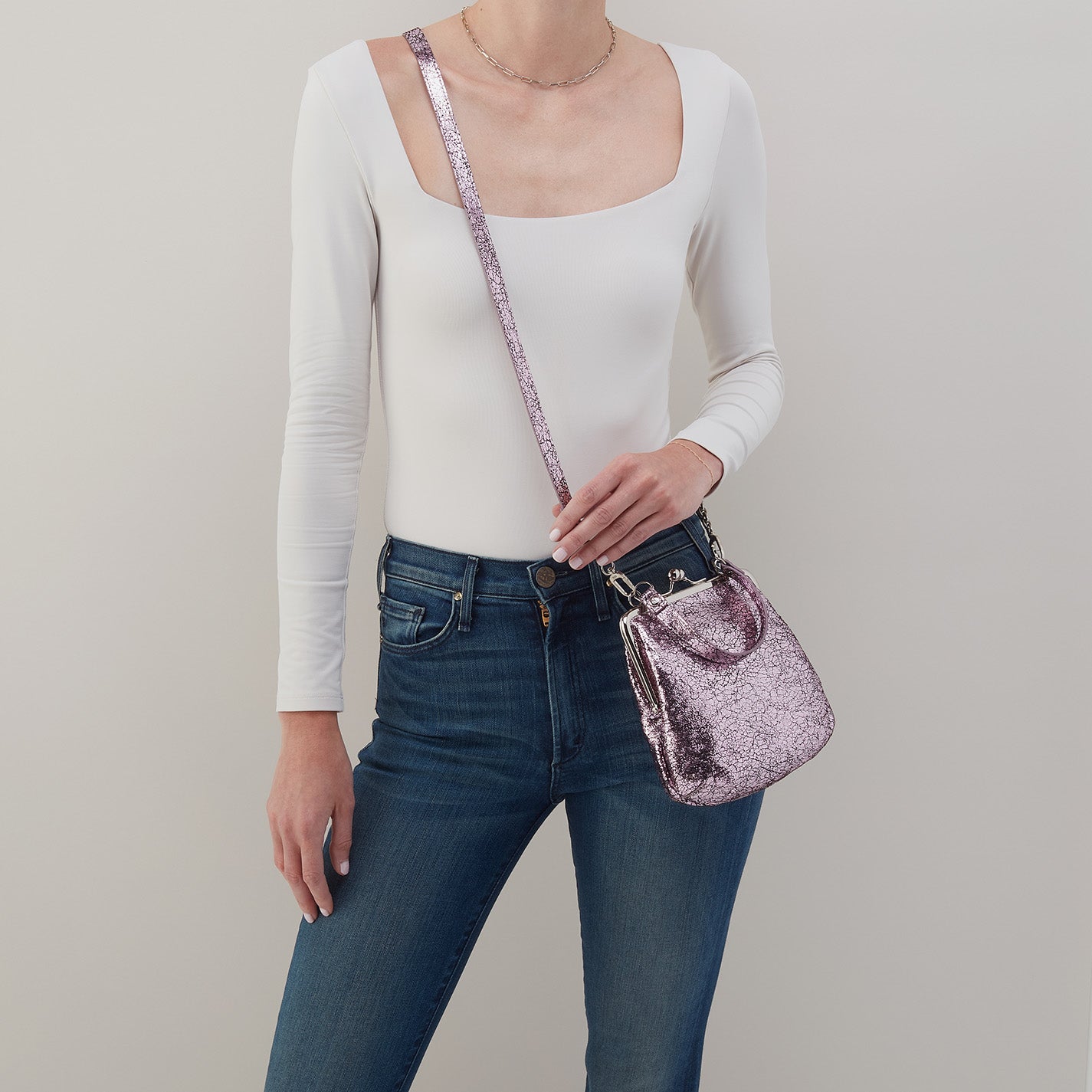 Alba Crossbody In Metallic Leather - Blush Crackle - Image 3